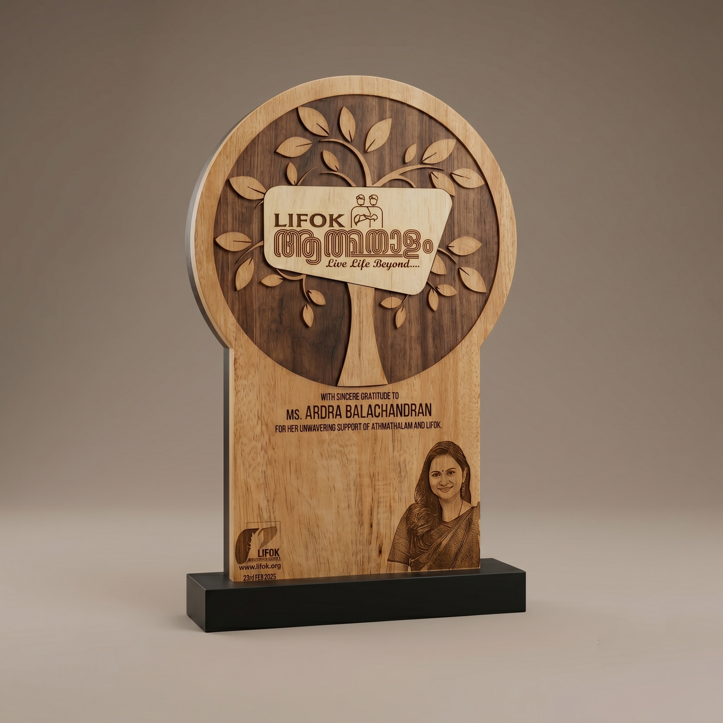 Tree of Legacy – Custom Wooden Memento